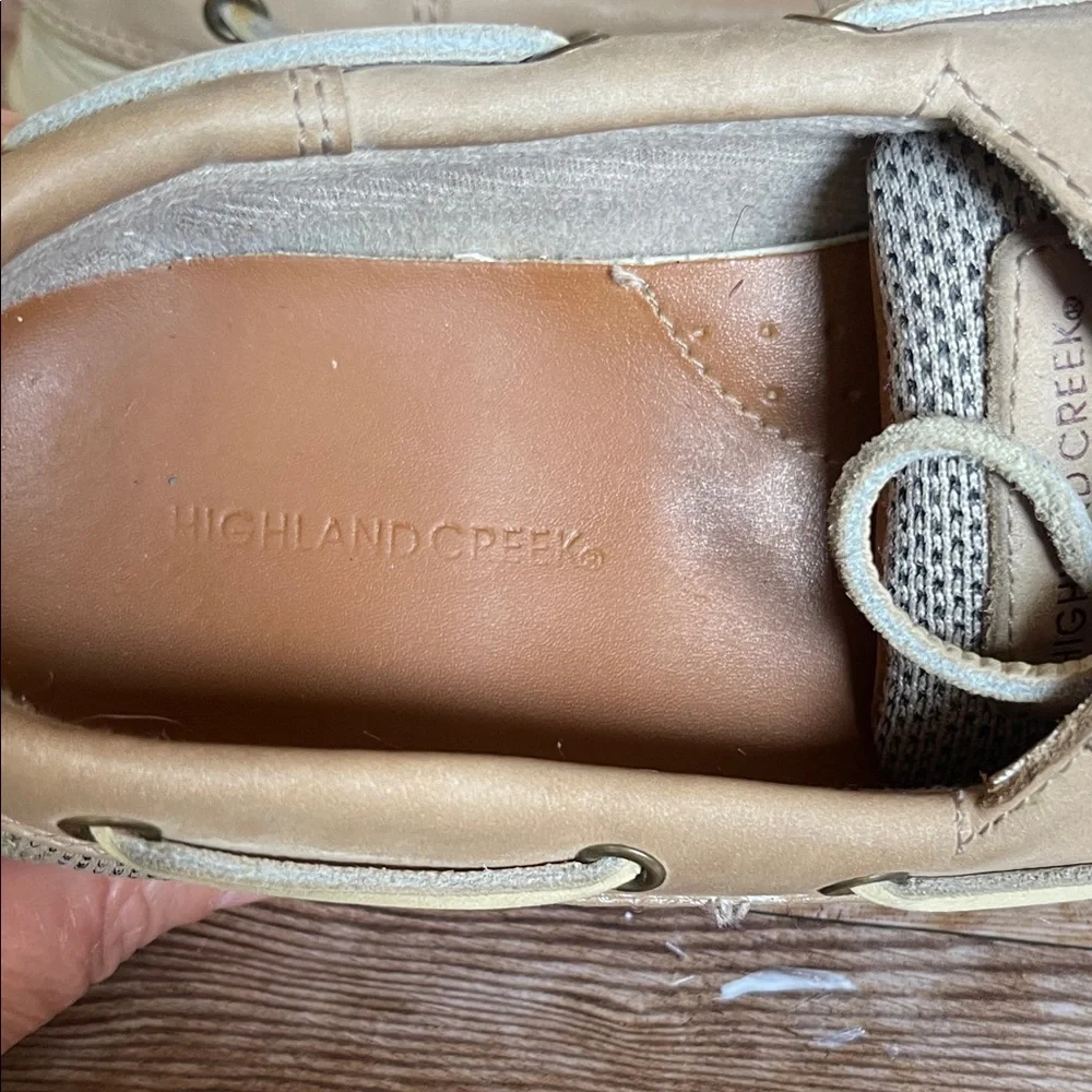 Men's Tan Leather Boat Shoes with Lace-Up Moc Toe